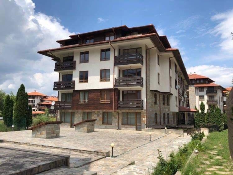 Gondolas Lodge Bansko Exterior photo